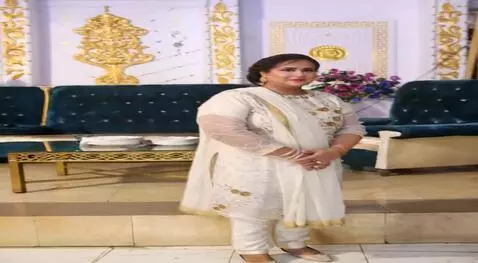 AI Video from prompt: HotDanceinbikni