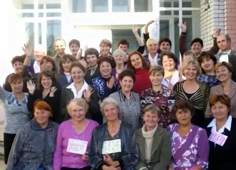 AI Video from prompt: They wave and smile.