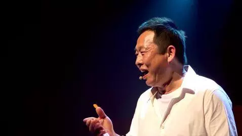 AI Video from prompt: 章若楠.............