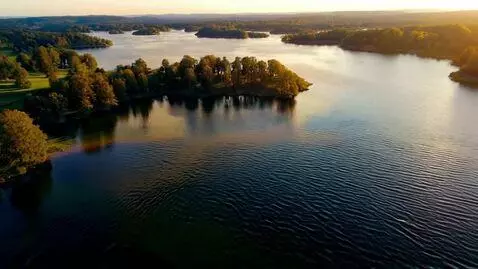 AI Video from prompt: https://youtu.be/zo7i8VTpfNM?si=2oG7yL4efQMIW2wC