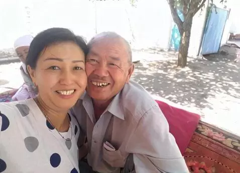 AI Video from prompt: A hug, a hug