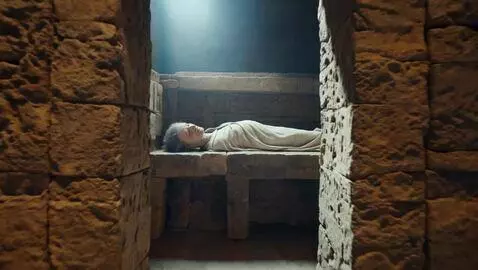 AI Video from prompt: A cinematic scene of Lazarus inside a 1st-centur