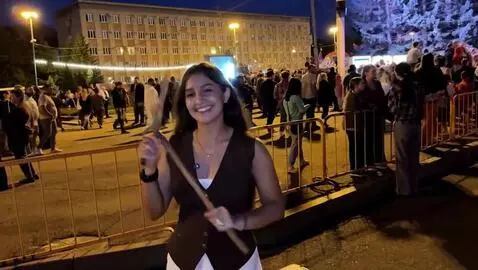 AI Video from prompt: dancing an incendiary dance