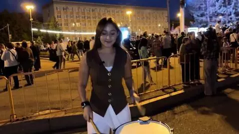 AI Video from prompt: Girl dancing hard rock