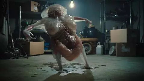 AI Video from prompt: Garage room boob's is big, take a ass, A jelly-l