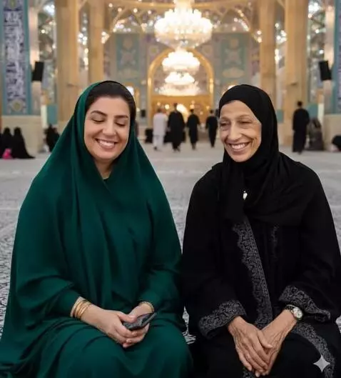 AI Video from prompt: Let that two woman have a  huge and smile