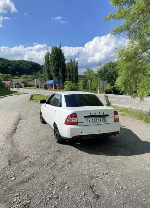 AI Video from prompt: Сгенерировать видео с эффектом earth zoom