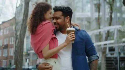 AI Video from prompt: Guy carrying girl