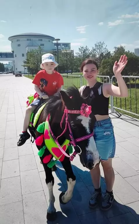 Kling 2.1 (pro) video