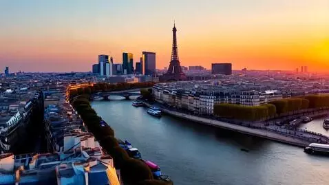 AI Video from prompt: Paris est incroyable !