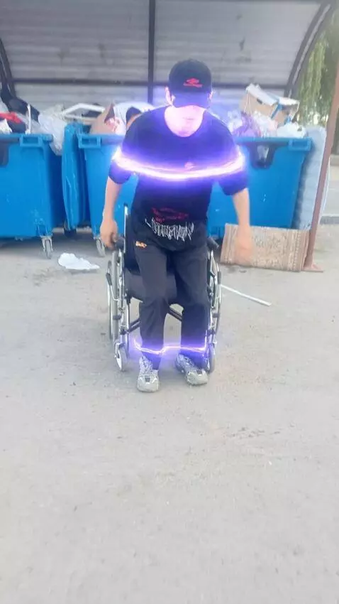 AI Video from prompt: Make a video of this guy getting out of his whee