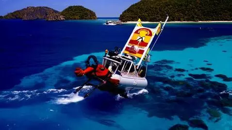 AI Video from prompt: (Mickey is lying on a stroller) (parents King Wa