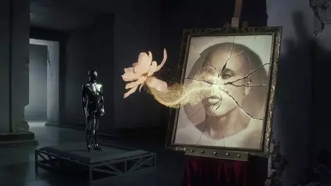 AI Video from prompt: Scene Description: A crack appears in the portra