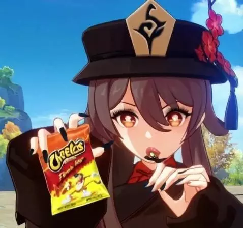 AI Video from prompt: Она открывает читос в руках и начинает есть