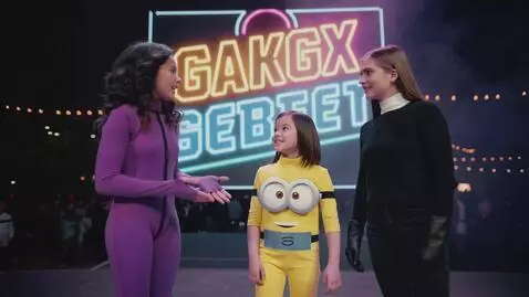 AI Video from prompt: Три девочки в костюмах персонажей из "Гадкий Я" 