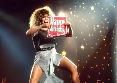 AI Video from prompt: Make this video lively. Ask the girl to hold a p