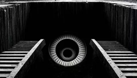 AI Video from prompt: Move inside the hole to abyss