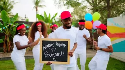 AI Video from prompt: Prompt (EN): “Cheerful outdoor celebration in a 