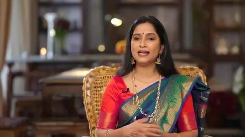 AI Video from prompt: Saree wife hot