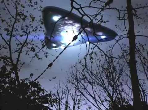 AI Video from prompt: Create a long video in the style of a horror moc