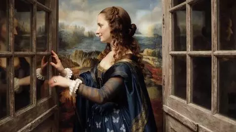 AI Video from prompt: The Mona Lisa, with a slight smile, extends her 