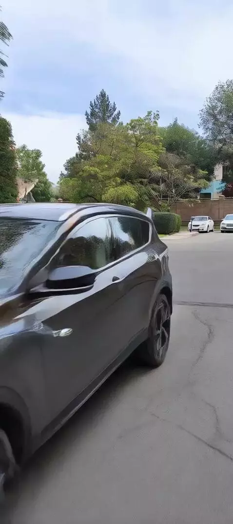 MiniMax Director video