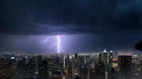 AI Video from prompt: Thunderstorms in the city