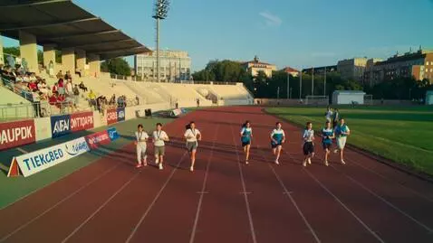 AI Video from prompt: Русский блогер рассказывает в Тольятти в стадион