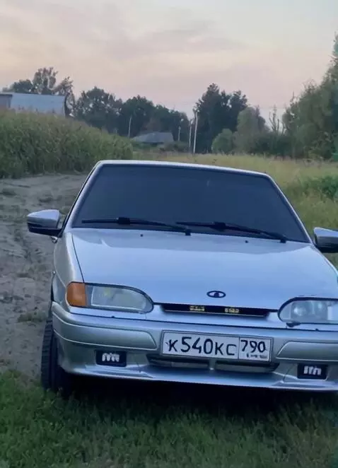 AI Video from prompt: Создай видео-ролик, как моя машина едет с молние