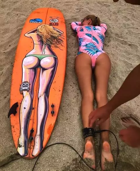 MiniMax Hailuo-02 (pro) video