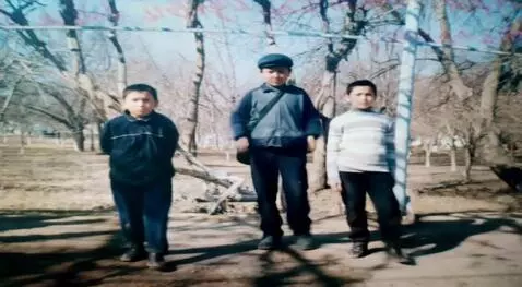 AI Video from prompt: Let the children dance and run to the lezginka.