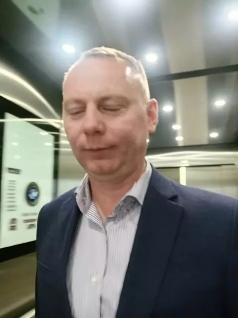 AI Video from prompt: A man quickly gets into a BMW X6