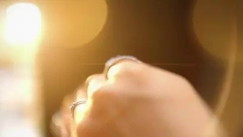 AI Video from prompt: Create a 30-second luxury brand video for Silver