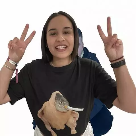 AI Video from prompt: Kiss on the lips