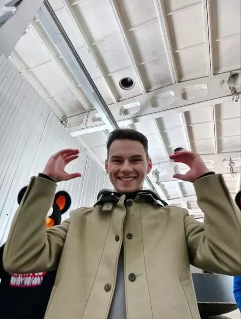 AI Video from prompt: A short video of the man in the photo celebratin