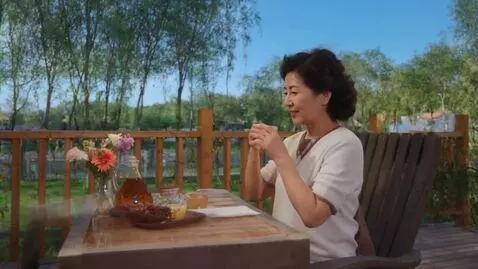 AI Video from prompt: Сделай так , чтоб моя машина выглядела будто она