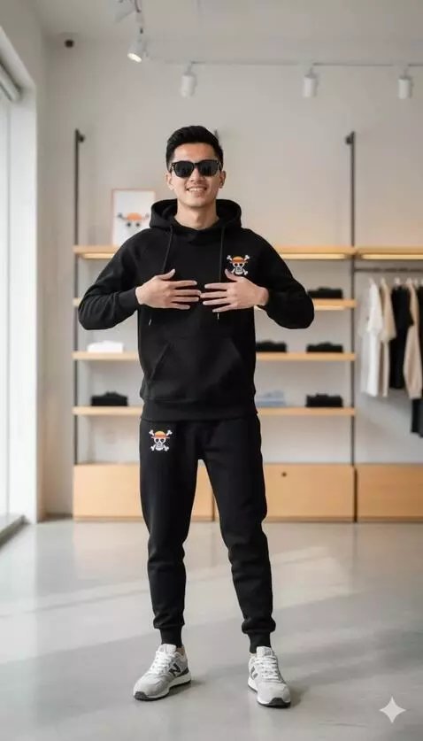 AI Video from prompt: Pria tersebut bergaya keren sambil tersenyum sep