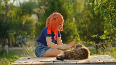 AI Video from prompt: The girl turns into a cat