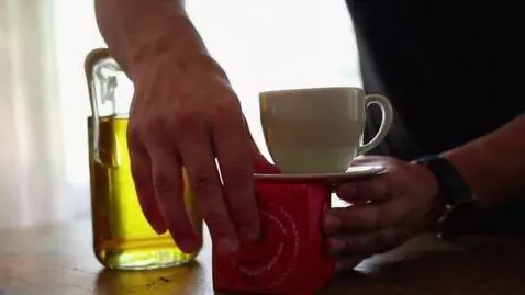 AI Video from prompt: kof，mai，dance