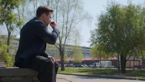 AI Video from prompt: Был и буду я амбиций концентрат  Как тебе ебучку