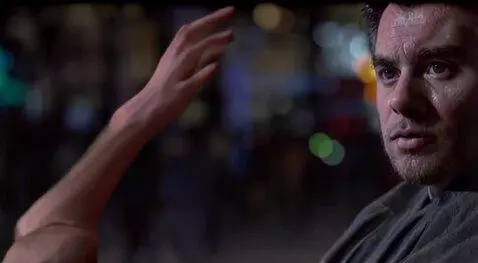 AI Video from prompt: Сделай видео где чел говорит дай денег