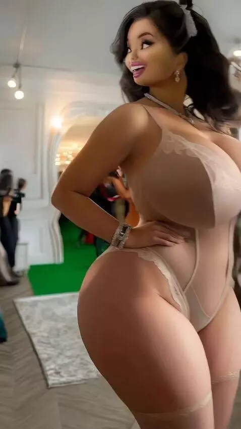 AI Video from prompt: A confident woman strides gracefully down a bust