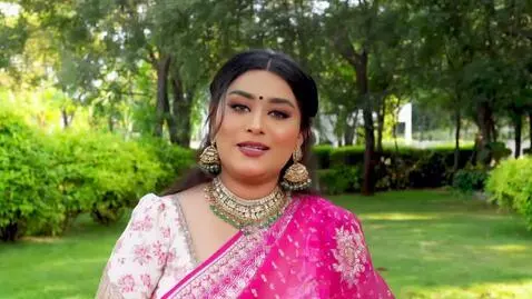 AI Video from prompt: Beautiful pakistani model with bigger breast in 