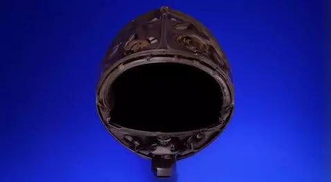 AI Video from prompt: создай в стиле анимации как открывается музыкаль