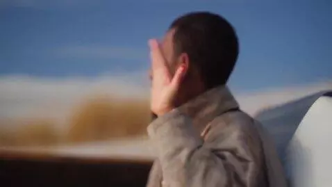 AI Video from prompt: a hand that is waving