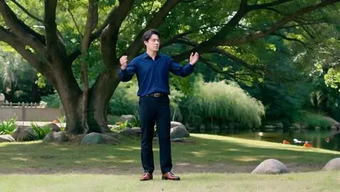 AI Video from prompt: Here is the English translation:  ---  **Prompt: