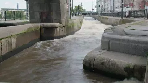 AI Video from prompt: Промт для генерации реалистичного видеоролика:  