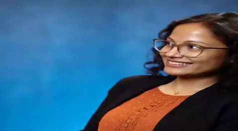 AI Video from prompt: woman saying hello