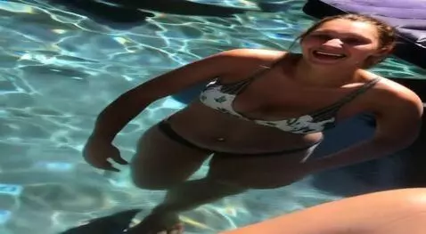 AI Video from prompt: bouncing breasts