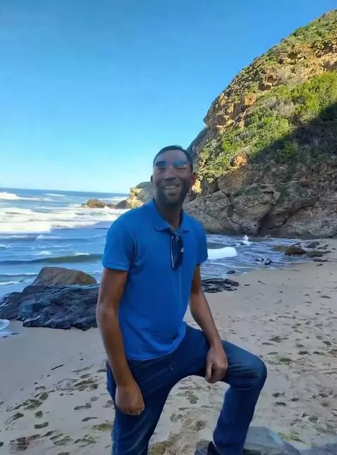 AI Video from prompt: A hyper-realistic, high-resolution cinematic vid